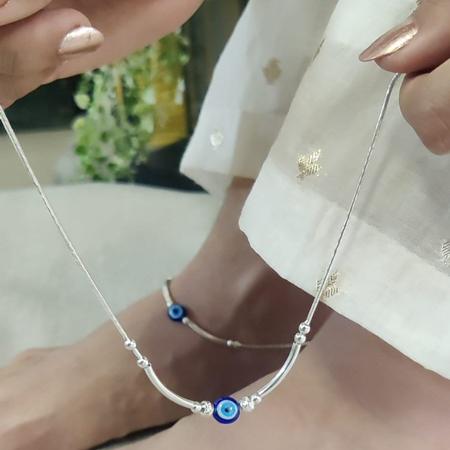 Handcrafted Evil Eye Silver Anklet – Modern Design
