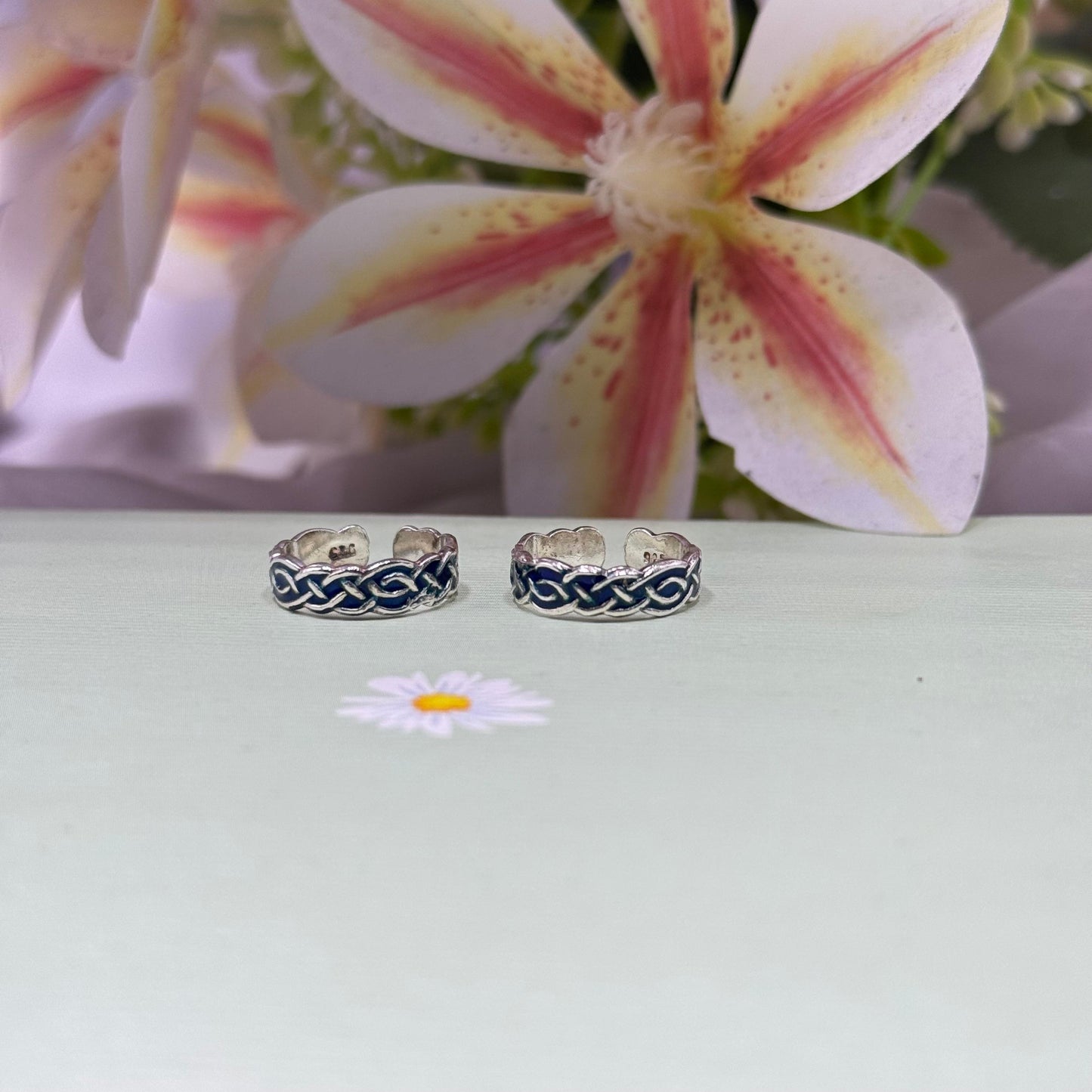 Stylish Blue Enameled Toe Rings – Pure Silver