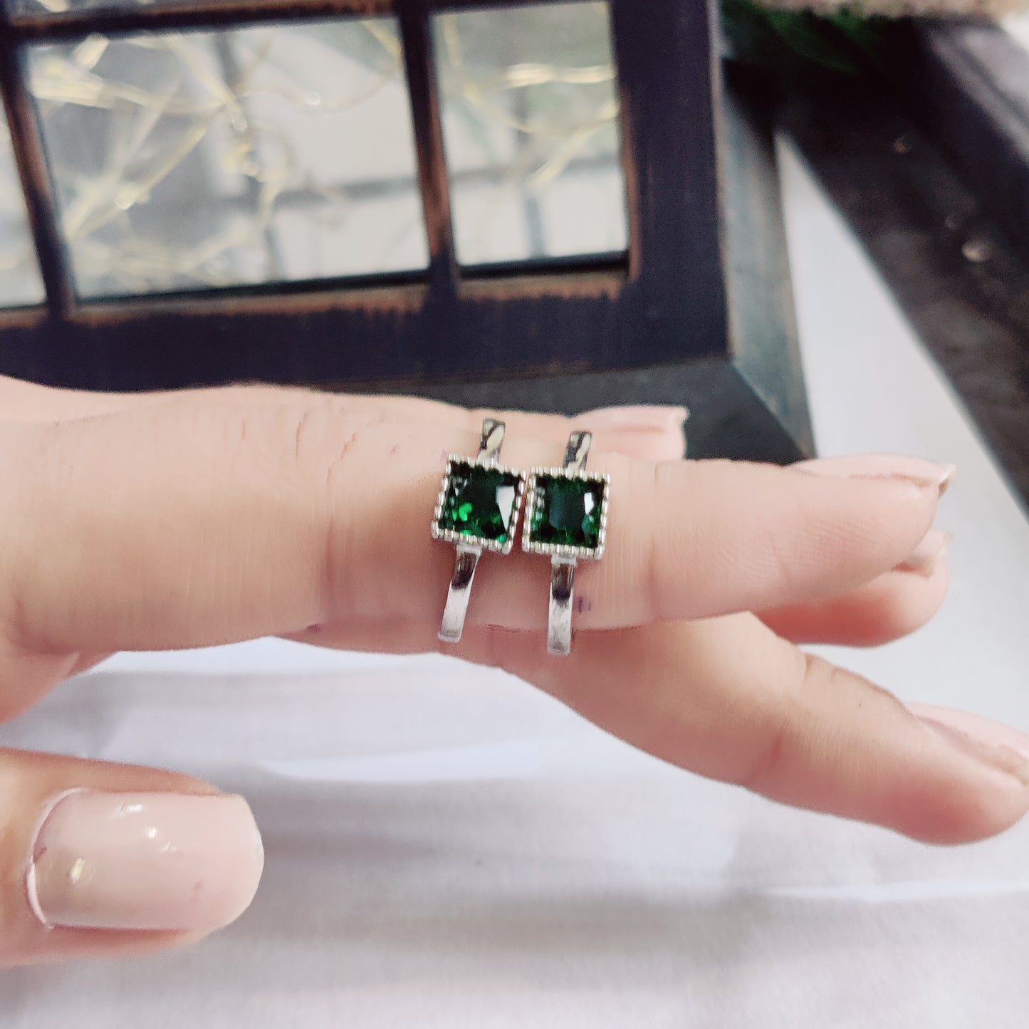 Green Stone Toe Rings