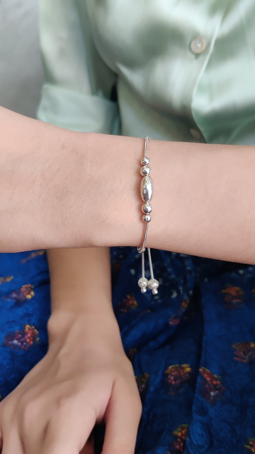 Silver Bracelet with Adjustable Beads