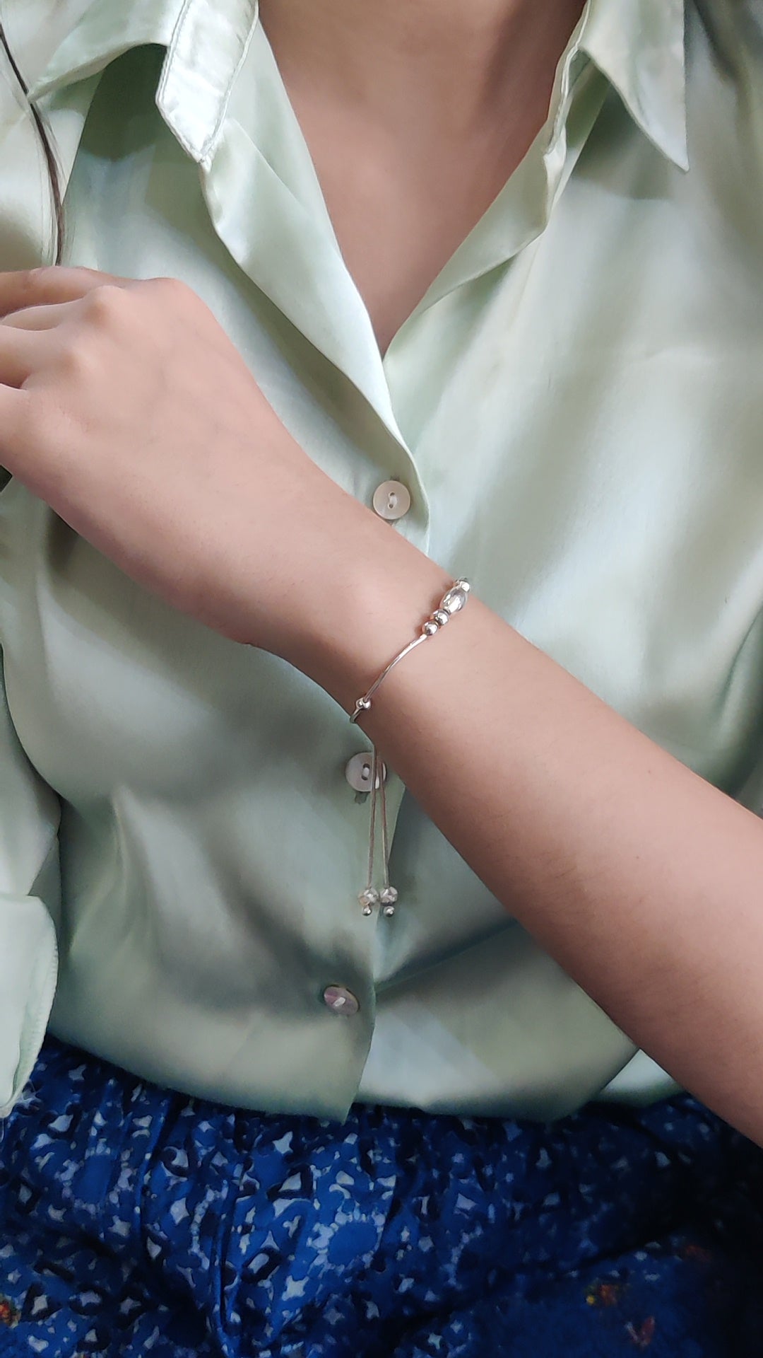 Silver Bracelet with Adjustable Beads