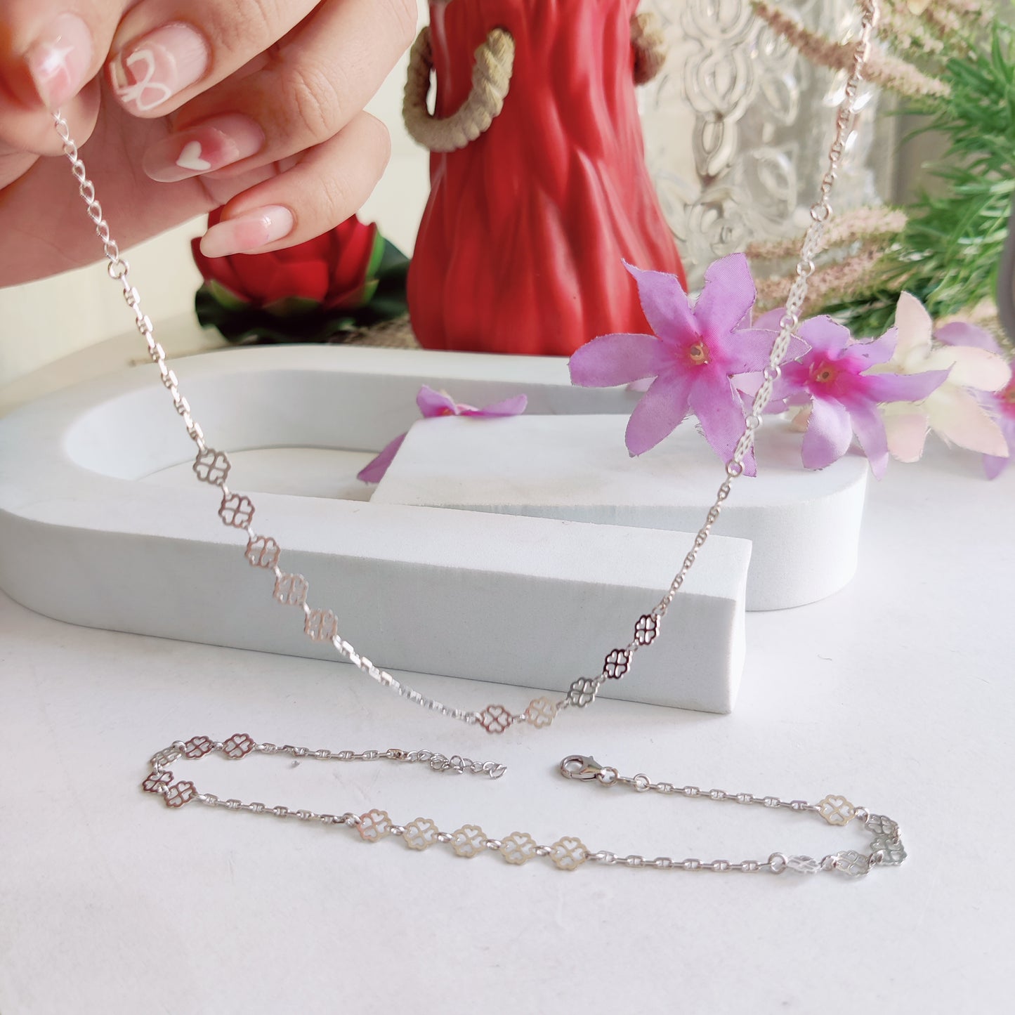 Beautifully Carved Heart Floral Anklet – Pure Silver