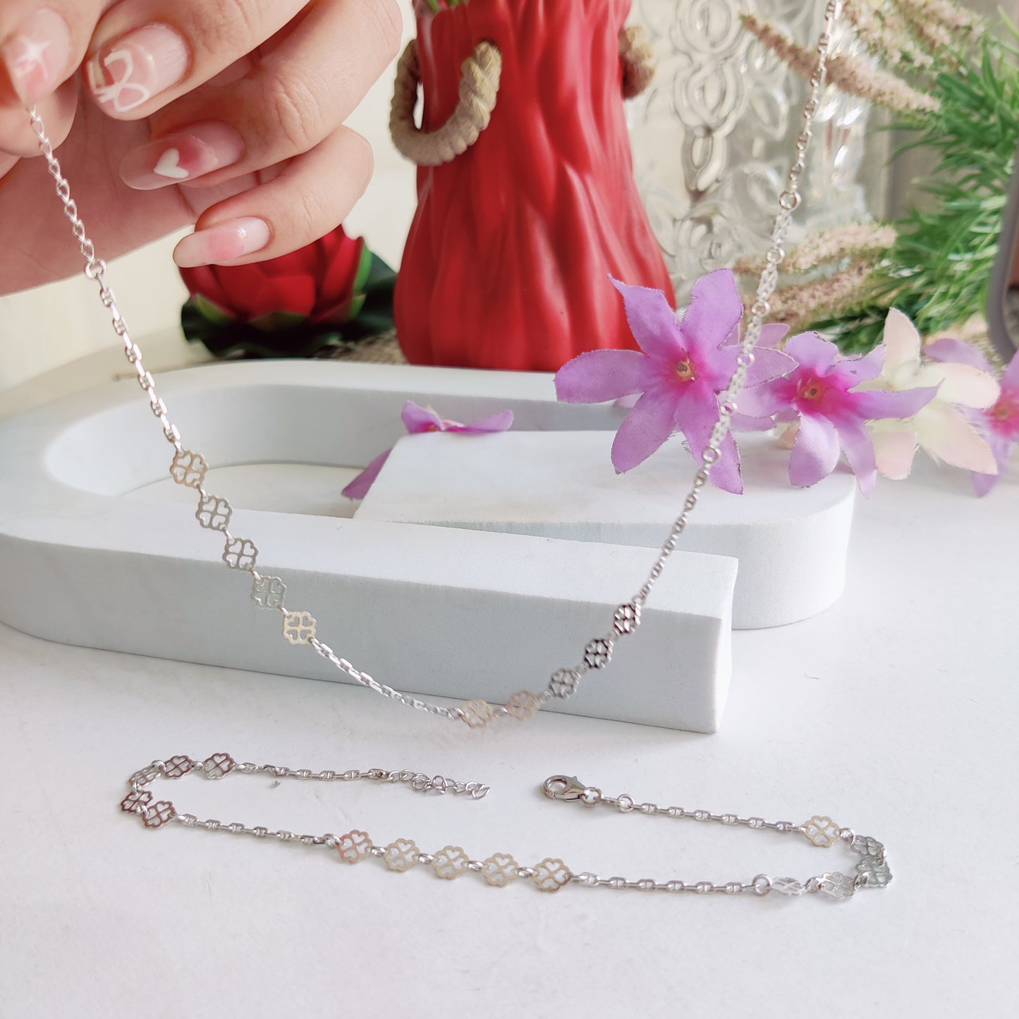 Beautifully Carved Heart Floral Anklet – Pure Silver