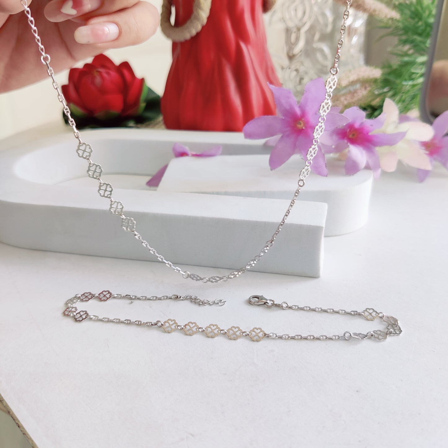 Beautifully Carved Heart Floral Anklet – Pure Silver