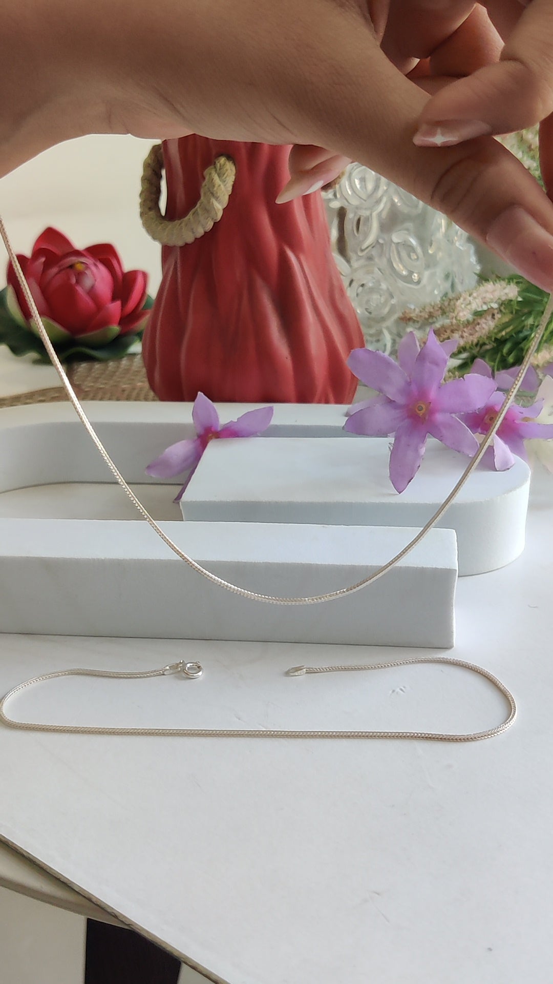 Sleek & Simple Chain Anklet