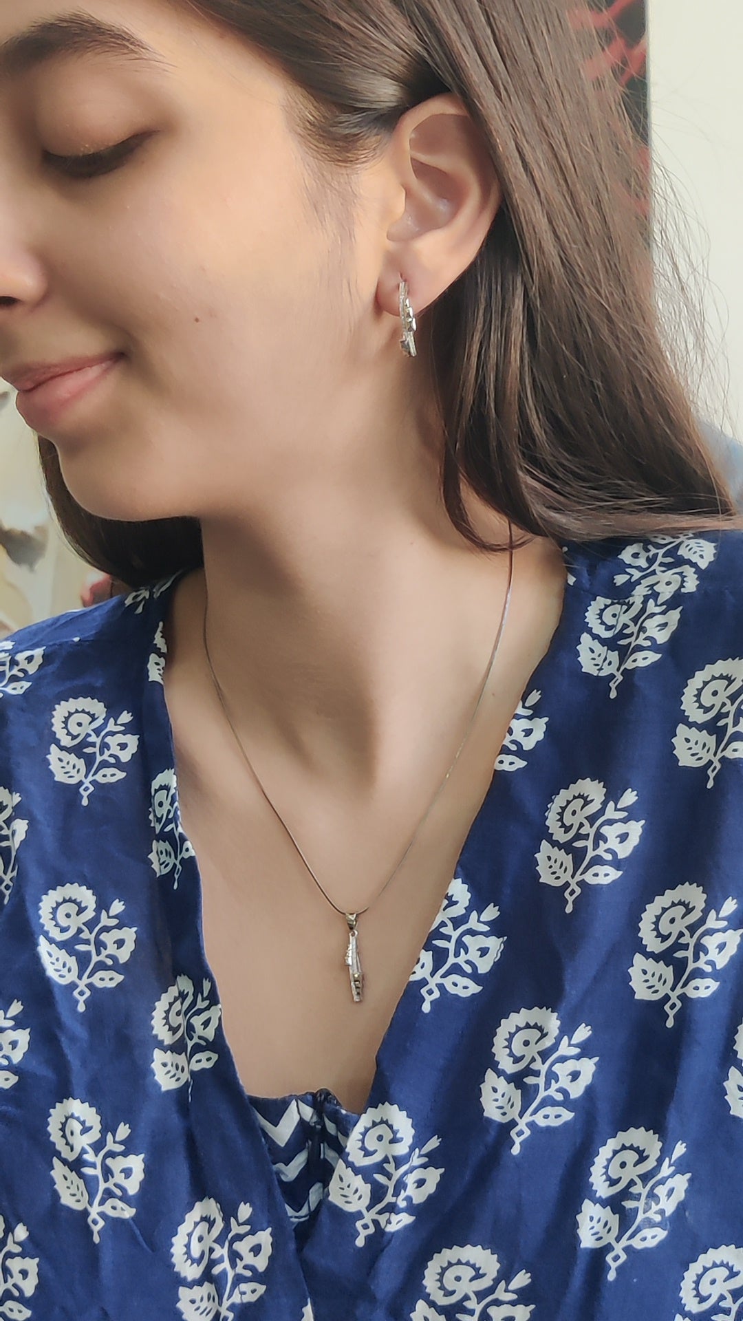 Chic & Stylish Modern Pendant Set with Half Baali