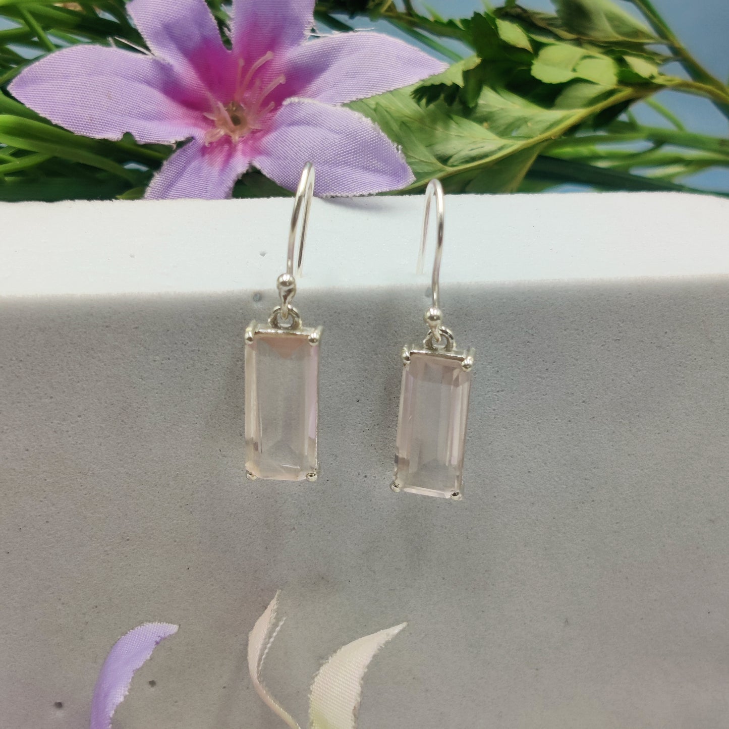 Gulroz: Rose Quartz Rectangle Hook Earrings