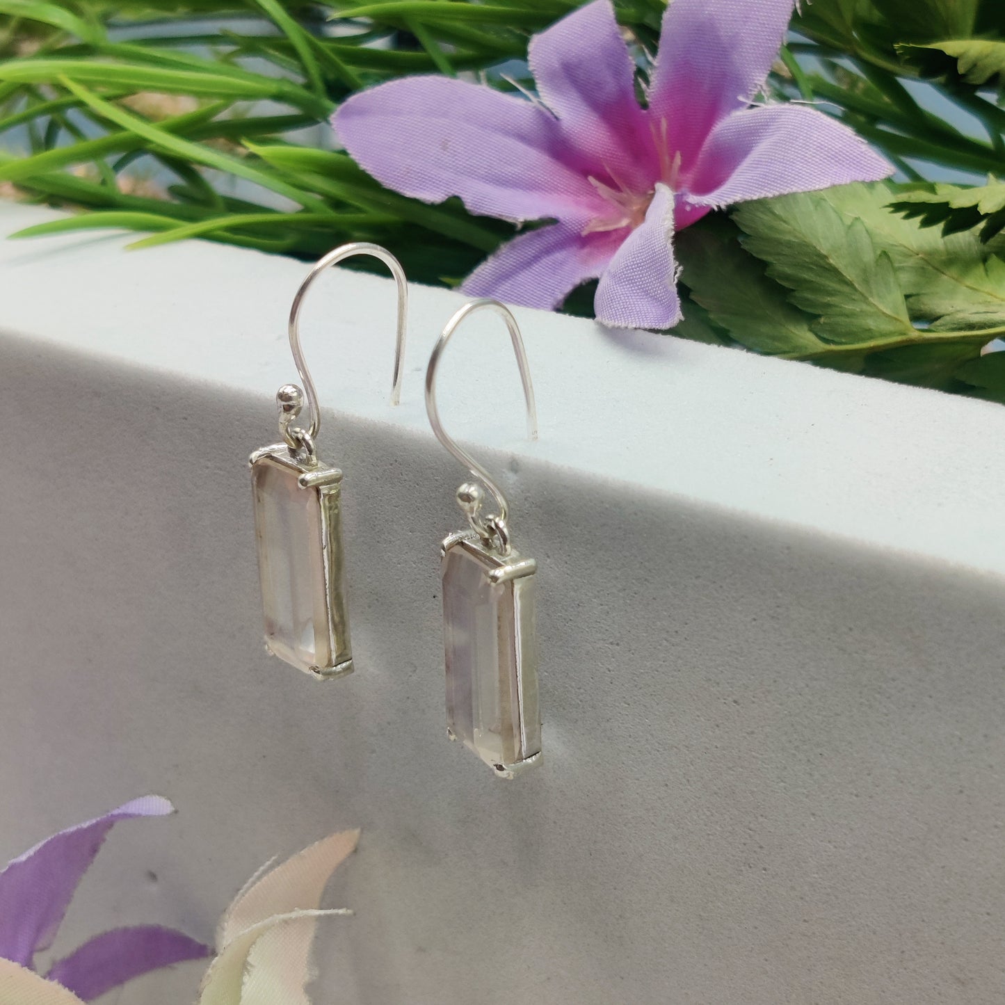 Gulroz: Rose Quartz Rectangle Hook Earrings
