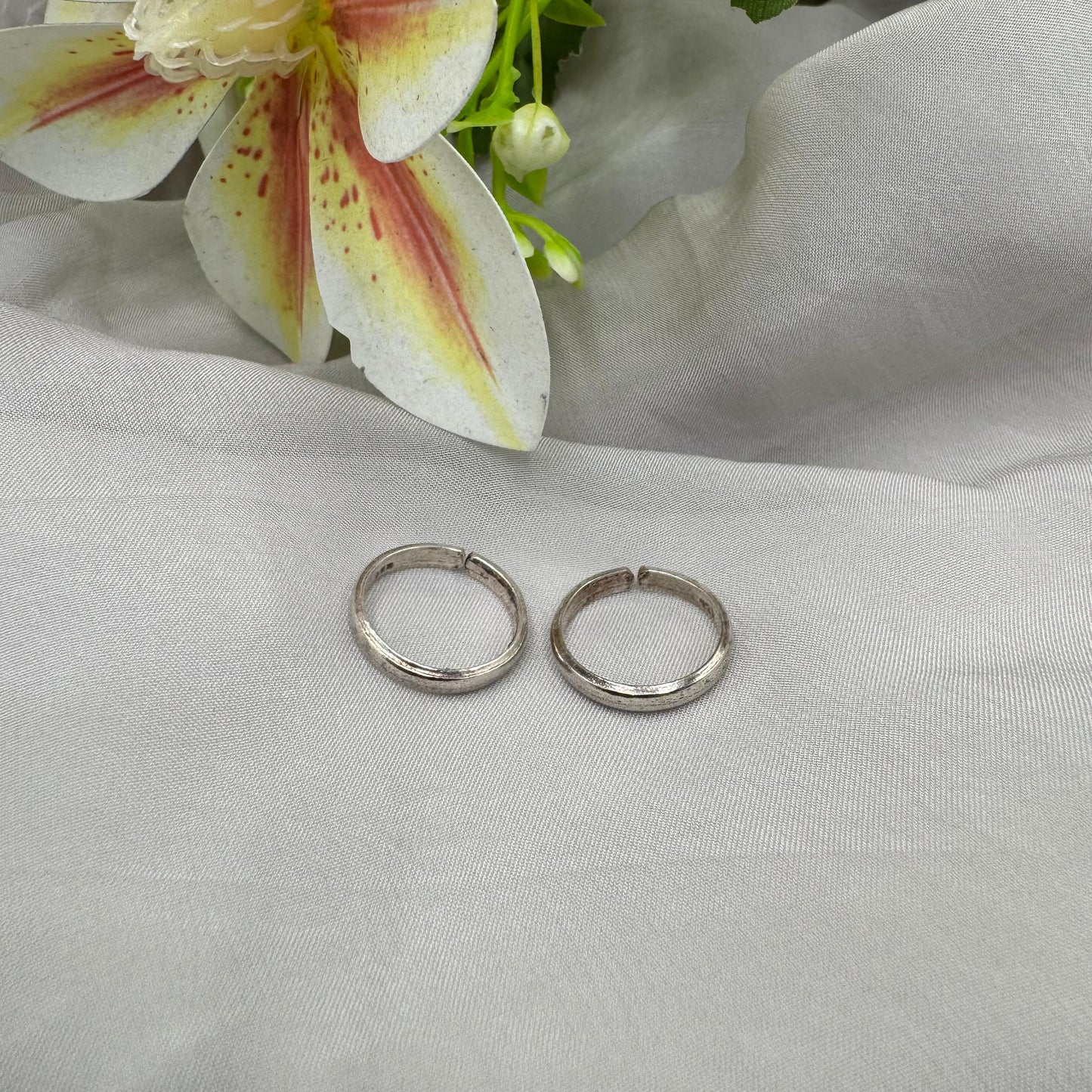 Classic Plain Silver Toe Ring – Pure Silver