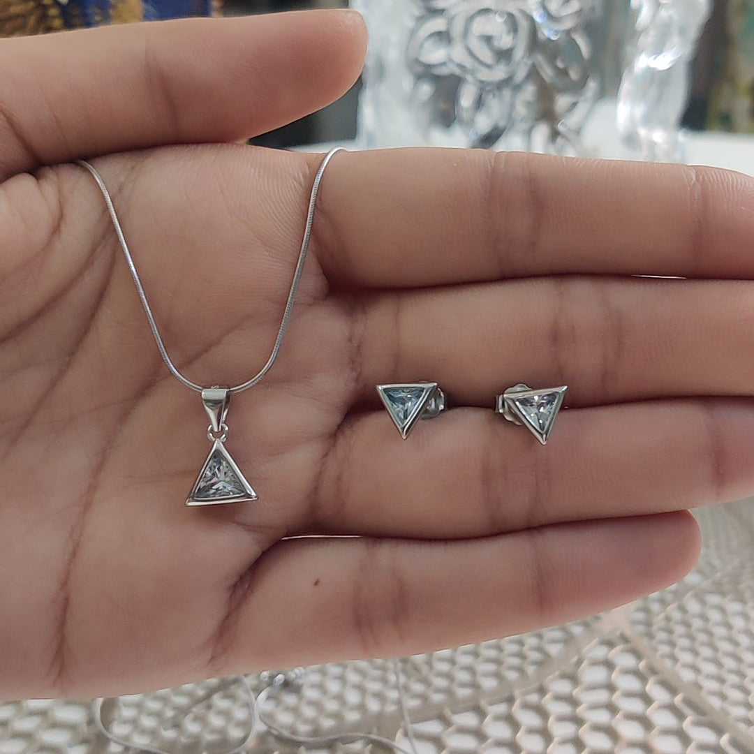 Trillion cut solitaire Pendant set