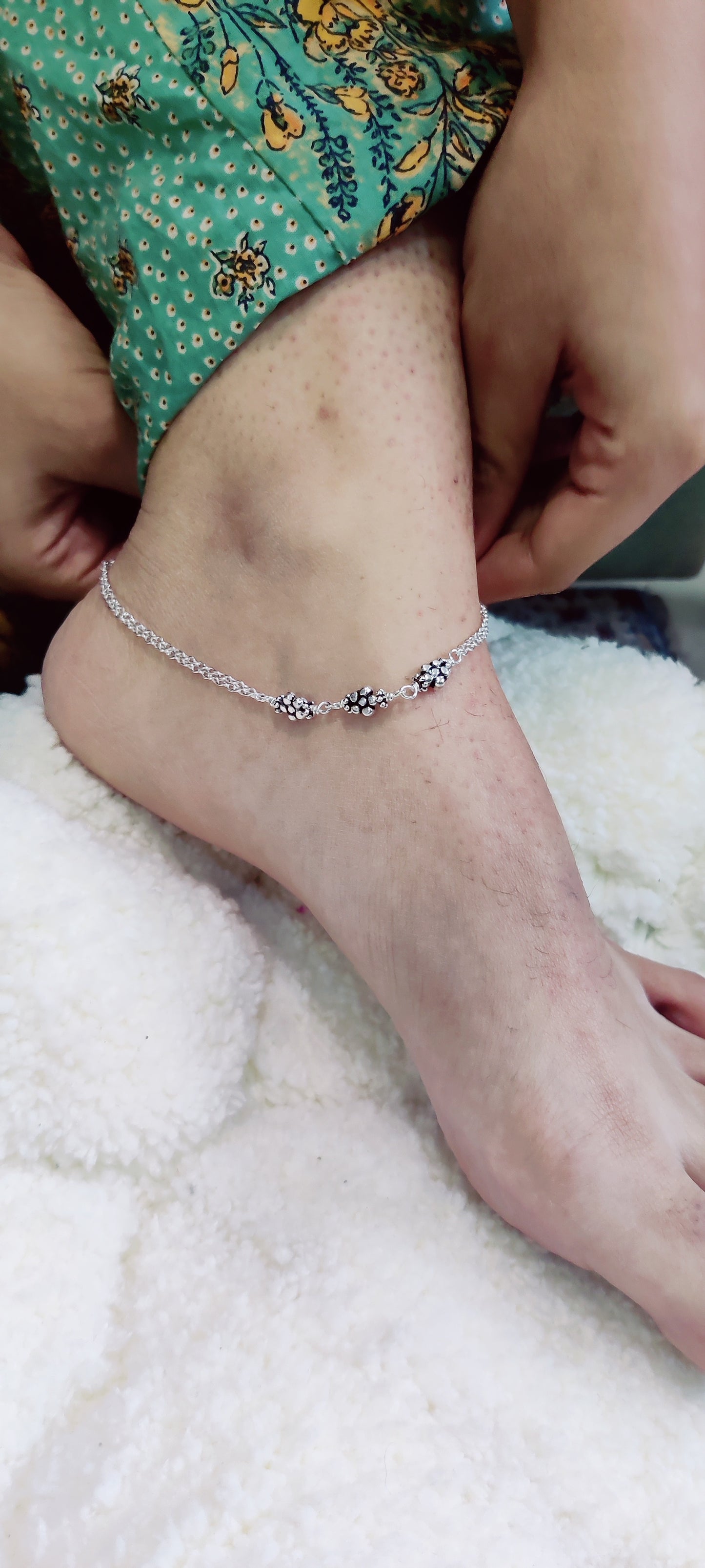 Beads Flower Motif Anklet