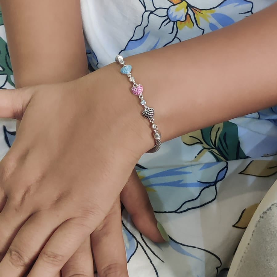 Korean Heart coloured stone bracelets ✨