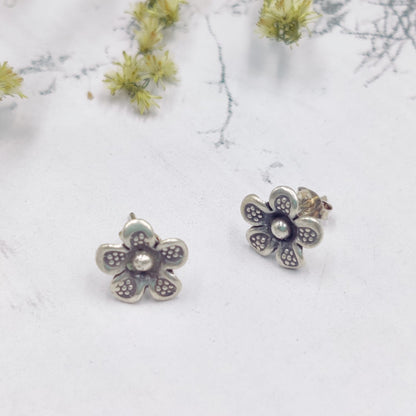 Floral Pure Silver Stud Earrings 🌸