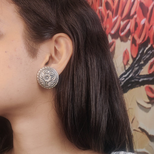 Rustic Bloom – Carved Oxidised Floral Studs in Pure Silver