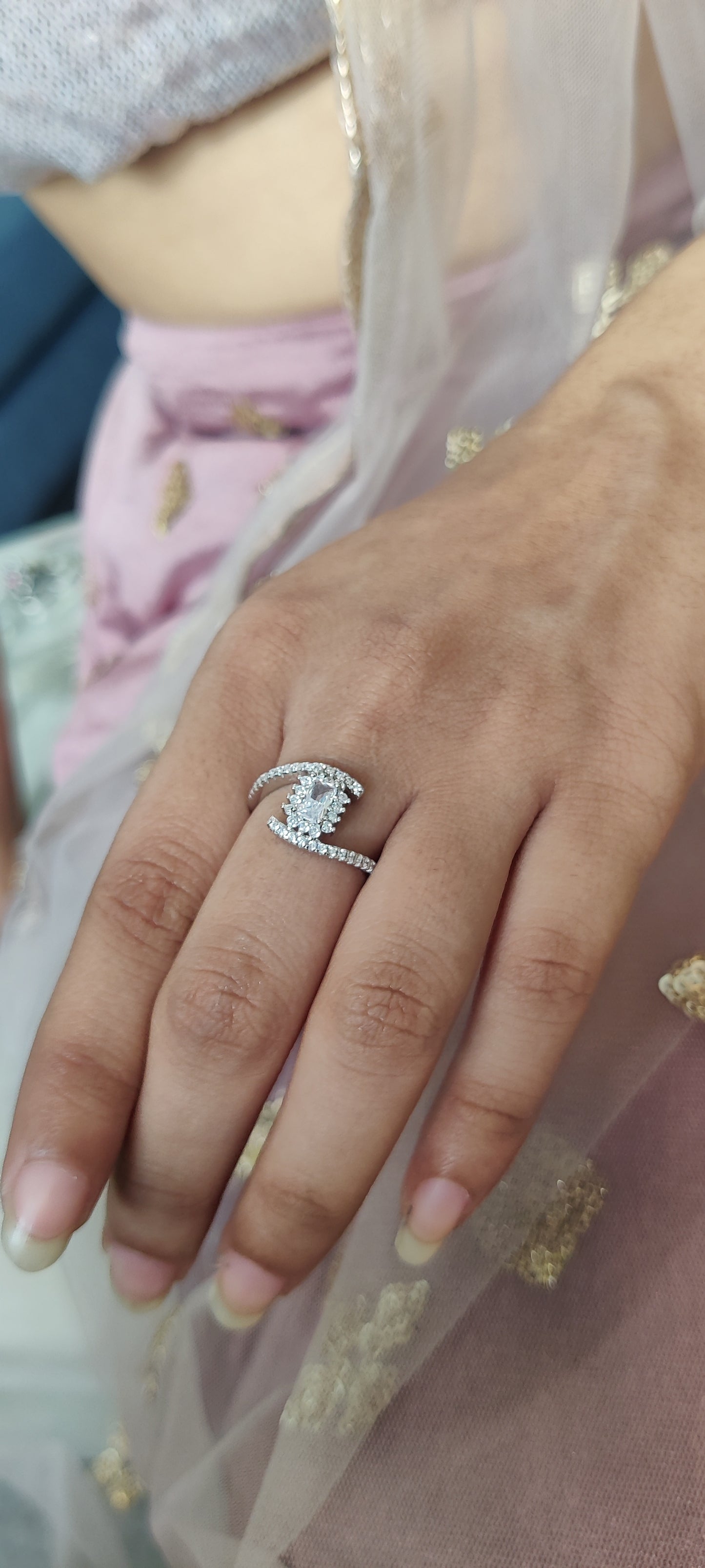Eterna Shine – CZ Solitaire Adjustable Ring