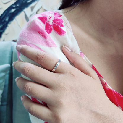 Round Motif Band Ring