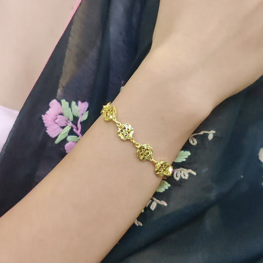 Rajnita: Chhilayi Work Adjustable Bracelet