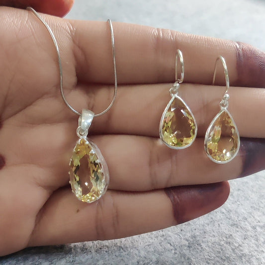 Sunlit Glow Pendant Set