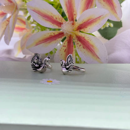 Elegant Silver Peacock Toe Ring – Pure Silver