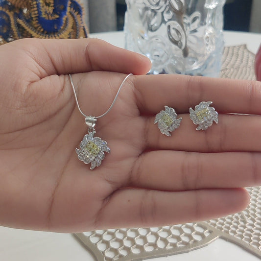 Radiant Blossom Pendant Set